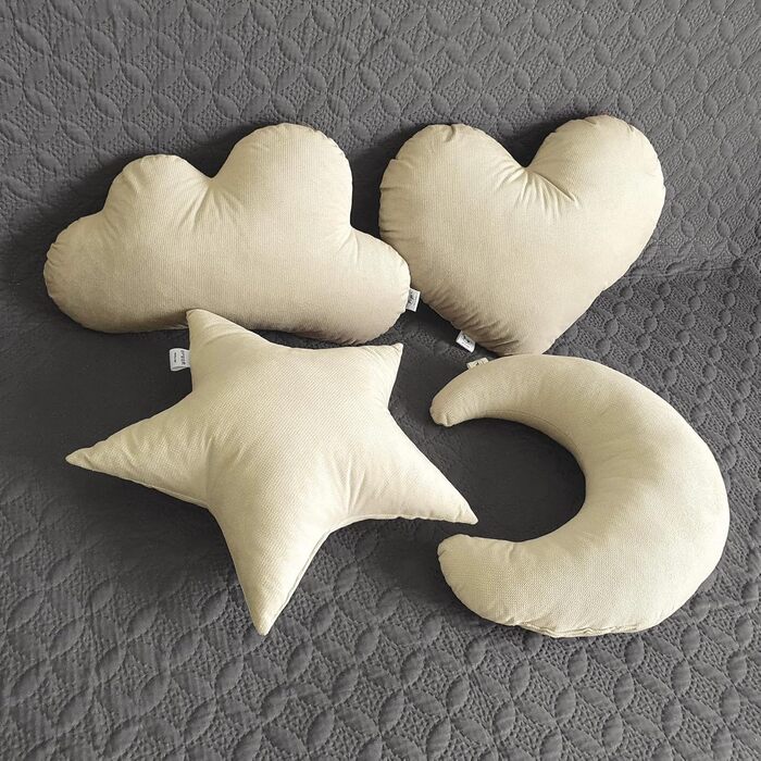 М'яка дитяча подушка - Подушка-серце - Рукотворна подушка дитяча - Прикраса дитячої подушки - Подушка-серце дитяча cappucino серце