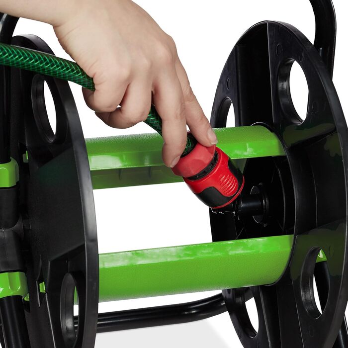 Котушка для шланга Relaxdays, для 30 м шланга 1/2, сталь, пластик, тримач шланга, 38 x 42 x 31 см, чорний/зелений