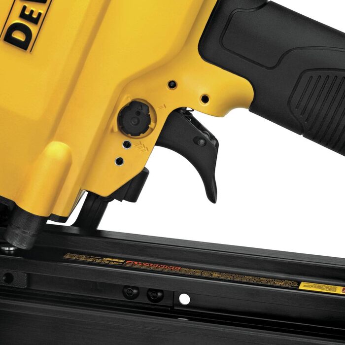 Цвяхи DEWALT DWF83PL для каркасів DEWALT DWF83PL
