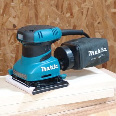 Шліфувальна машина Makita BO4556K, 200 Вт, 120 В