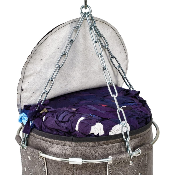 Боксерська груша Bad Company Vintage Jab & Hook у формі арахісу з надміцним чотириточковим сталевим ланцюгом і металевим кільцем I