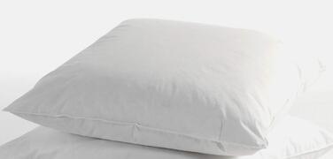 Пухова подушка, 80x80 см, з наповнювачем з гусячого пера 1500 г або 2000 г - чохол 100 бавовна білого кольору - НЕ ВИРІШУЄТЬСЯ НАЖИВО (2000 г)