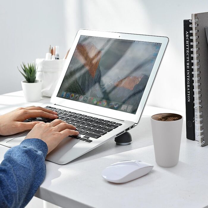 Чашки для пиття, Набір з 8 шт. , 710 мл, Багаторазові пластикові чашки для кави, Кружка для кемпінгу, вечірок, пікніків, Чашки для пиття для дорослих, Можна мити в посудомийній машині та використовувати в мікрохвильовій печі, Темні