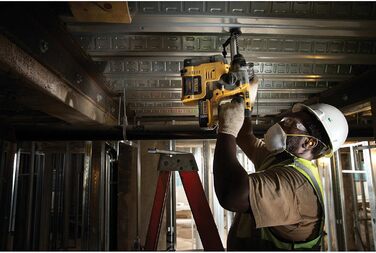 Акумуляторний комбінований ударний дриль-шуруповерт DEWALT SDS-plus XR DCH273NT (18 В, безщітковий, 24 мм, ідеально підходить для