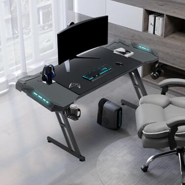 Ігровий стіл 160x60 см зі світлодіодним освітленням, ергономічний комп&39ютерний стіл Z-подібної форми з гачком для навушників, підставкою для склянок та виглядом з вуглецевого волокна, ігровий стіл для ПК, ноутбука та ігор - чорний 160 x 60 см - зі світл