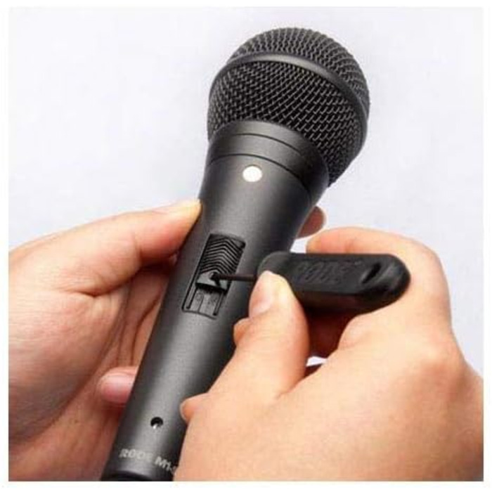�DE M1-S кардіоїдний динамічний мікрофон для живих виступів з вимикачем, що блокується для живого вокалу та музичного продакшну M1