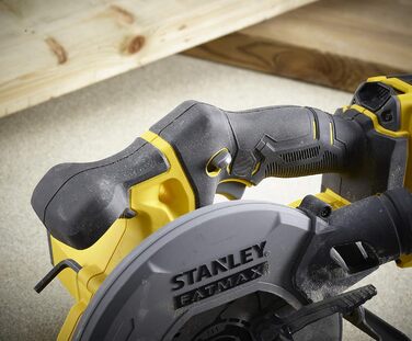 Акумуляторна ручна циркулярна пила Stanley FatMax 18В SFMCS500B (регулювання глибини та кута різання до 50 без інструменту, з можл