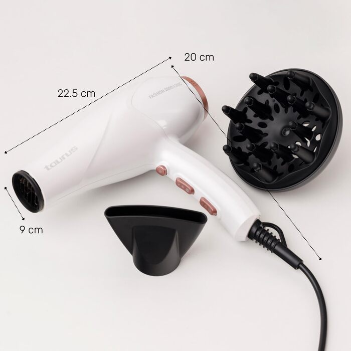 Фен Taurus Fashion Ionic 2600W Професійний AC-двигун Іонізація проти пухнастості 3 температурні режими та 2 швидкості Кнопка холодного обдуву Концентратор та 2 дифузори Чорний