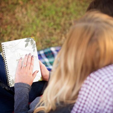 Весільний планувальник німецькою мовою для великого дня, 160 сторінок з розкладом, контрольними списками, часовим графіком та порадами, весільна книга з календарем, чудовий подарунок на заручини - DIN A4 Modern (німецька)