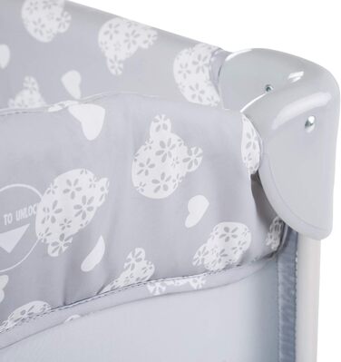 Ліжечко-колиска Hauck Baby Sleep N Care Plus Travel Bed Crib, від народження до 9 кг, з відкидною бічною панеллю, відділенням для зберігання та 2 кишенями, компактно складається, включаючи сумку для перенесення складну основу (Teddy Grey) Sleep N Care Plu