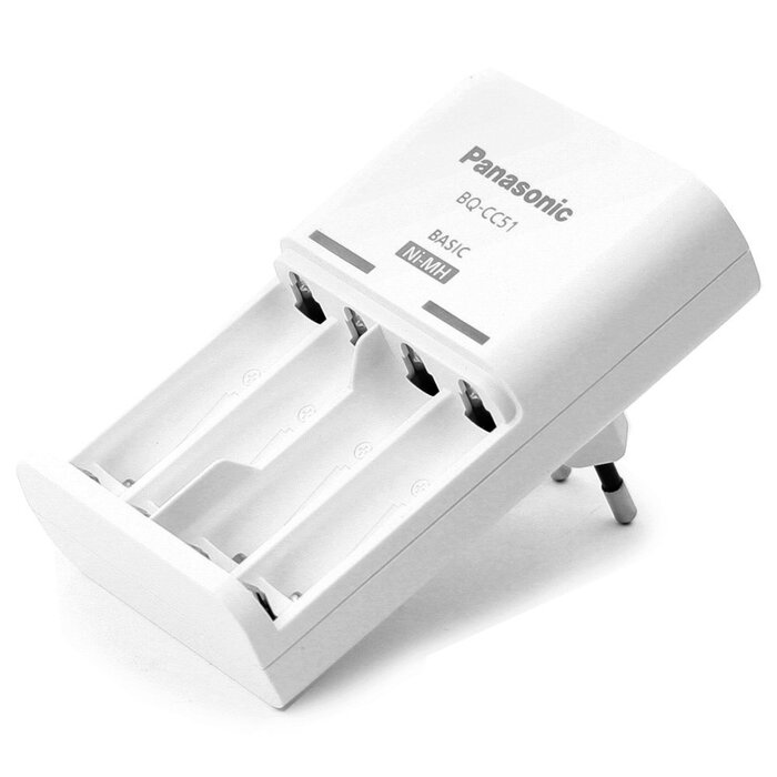 Зарядний пристрій Panasonic BQ-CC51E