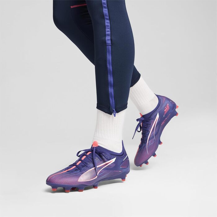 Футбольні бутси PUMA Unisex Ultra 5 Match Fg/Ag, розмір 39 EU, колір Lapis Lazuli, Puma White Sunset Glow