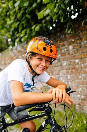 Дитячий шолом велосипедний шолом для дівчаток і хлопчиків чоловічий і жіночий - Повністю регульований - Світлодіодний задній ліхта