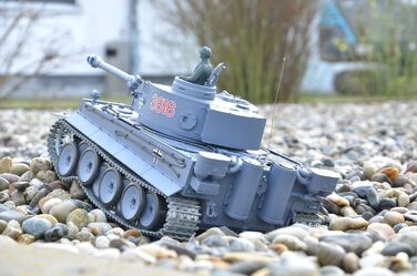 Радіокерований танк Panzer Тигр I Heng Long 116 з функцією стрільби, димом, звуком, сталевими шестернями, металевими гусеницями та колесами 2.4Ghz V7.0 PRO з RRZ Professional