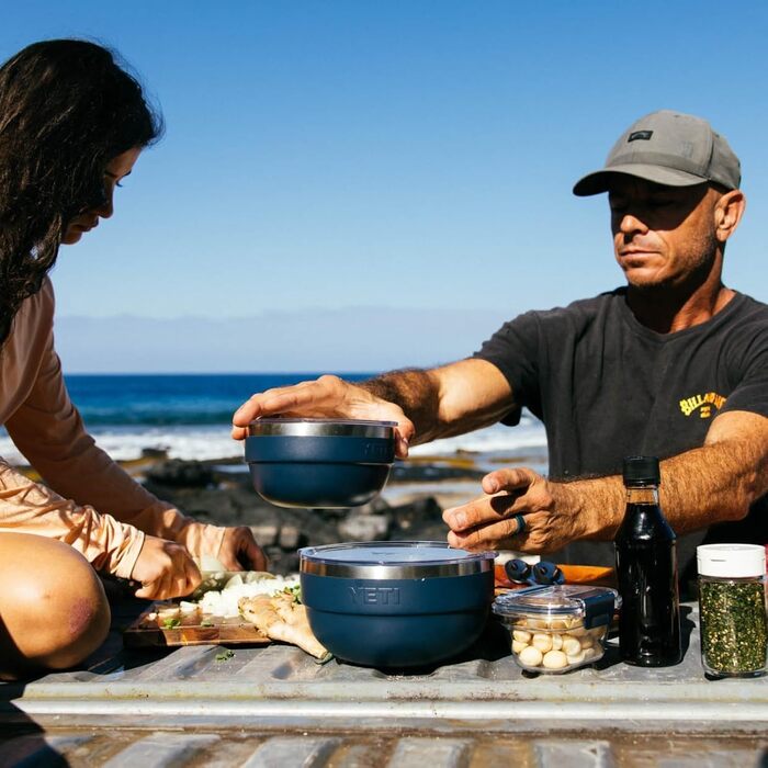 Термос YETI Rambler з кришкою, темно-синій, великий