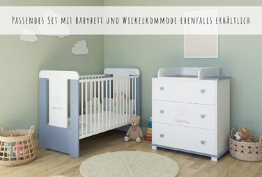 Дитяче ліжечко Kids Collective з матрацом та гравіюванням &quotМаленький принц&quot 60x120, регульована висота Знімні прути, білий колір для хлопчика, зроблено в Європі Від народження до 3 років, 60 x 120 см синій матрац