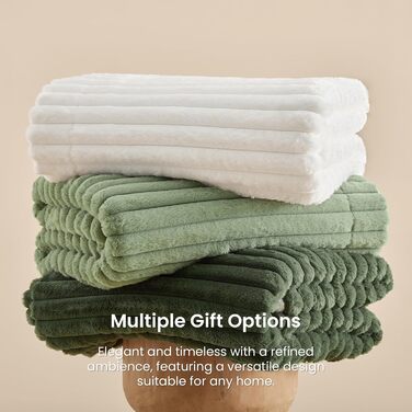 Товста плюшева ковдра Tofinel, пухнаста, 150x200 см - Маленька шерпа ковдра, шавлієво-зелена та ковдра для дивана, ковдра з імітації вовни, портативна тепла пухнаста пледка для вітальні та пікніка, флісова ковдра, 150x200 см, шавлієво-зелена 1