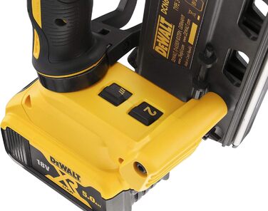 Акумуляторний цвяходер DEWALT 18 В/5 Ач, DCN692P2-QW