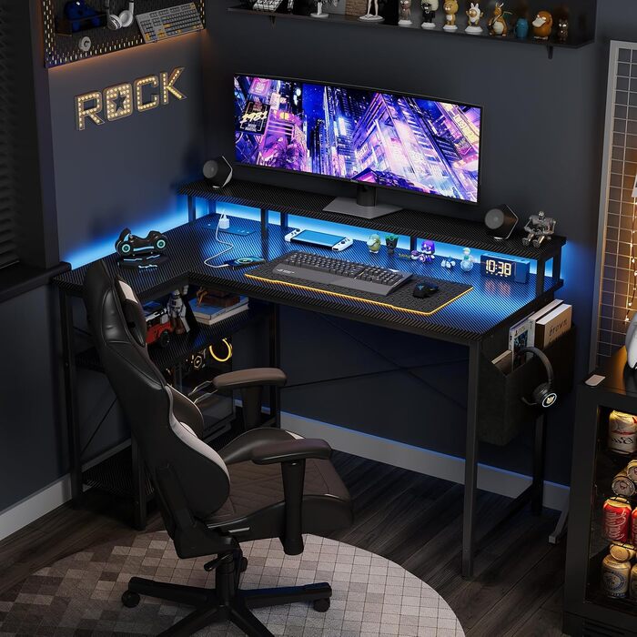 Г-подібний стіл Grandder зі світлодіодним освітленням та розетками, ігровий стіл 120 см з 2 полицями, комп&39ютерний стіл з підставкою для монітора, робоча станція для домашнього офісу, карбоново-чорний колір 120 x 70 см, чорний колір, імітація карбону