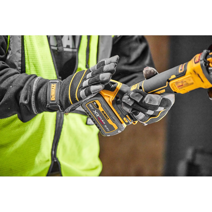 Акумуляторна кутова шліфувальна машина Dewalt 18V XR Flexvolt Advantage DCG409NT (125 мм, безщітковий двигун, електронне гальмо та
