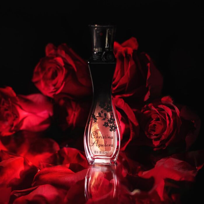 Жіночний, спокусливий та чуттєвий аромат з нотами персикового цвіту, квітковими, східними та фруктовими нотами, ідеальний для літа, парфуми для жінок - 50 мл (1 упаковка)