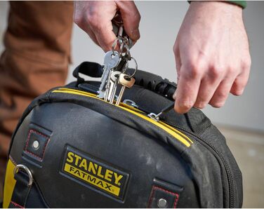 Рюкзак для інструментів Stanley (36 x 46 x 21 см, з кишенями для інструментів, аксесуарів, ноутбука, сітчастим відділенням, міцний нейлон Denier, ергономічна спинка і плечові накладки) 1-95-611,Чорний рюкзак для інструментів одномісний