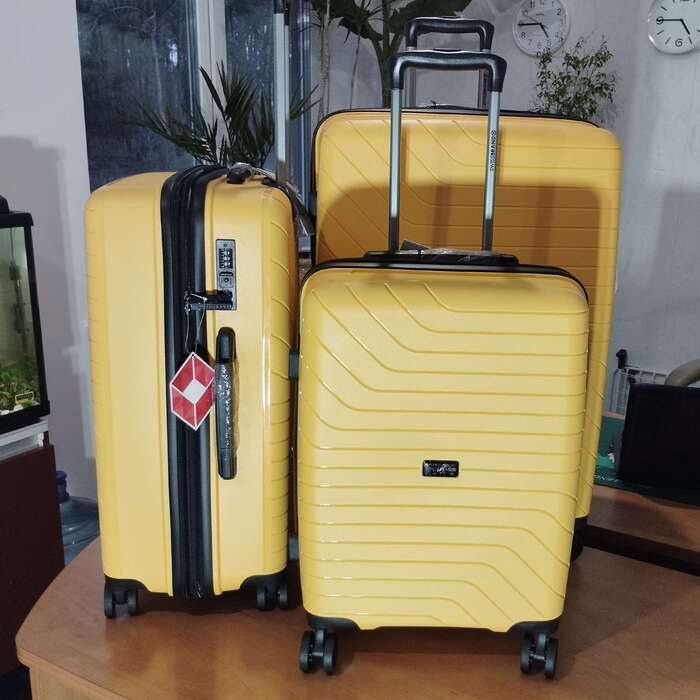 Валіза Swissbrand Eden (M) Yellow (SWB_LHEDE002M)