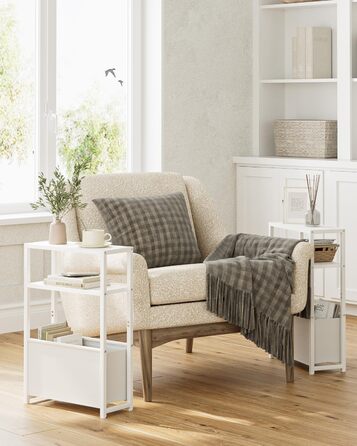 Журнальний столик з місцем для зберігання речей, 3-ярусний вузький журнальний столик з сумкою, вузька тумбочка, маленький журнальний столик для невеликих приміщень, спальня, вітальня, офіс (білий)