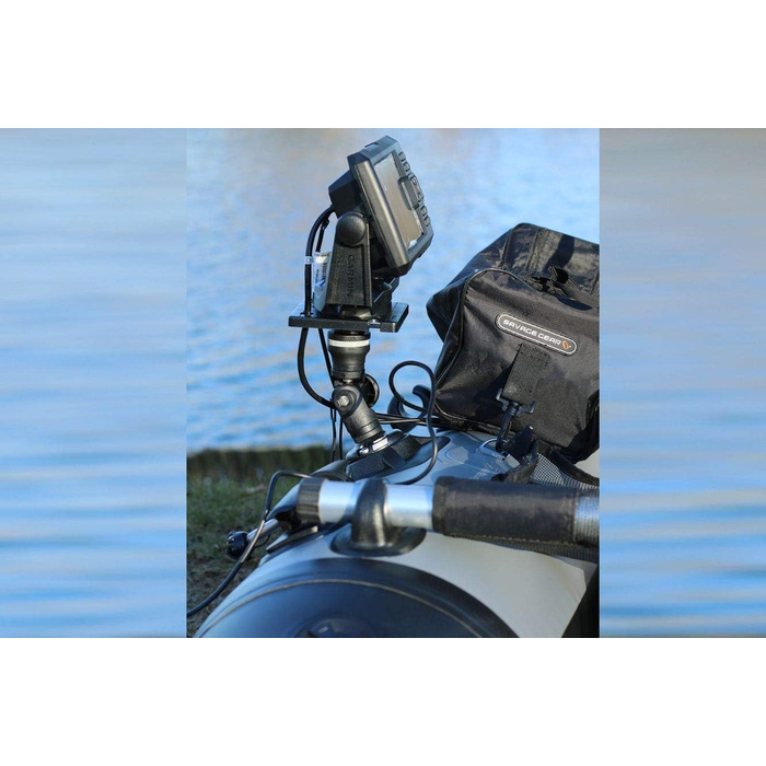 Каяк і черевні човни Трансдьюсер Трансдьюсер Трансдьюсер Вудилище Ехолот Ехолот Рука чорного