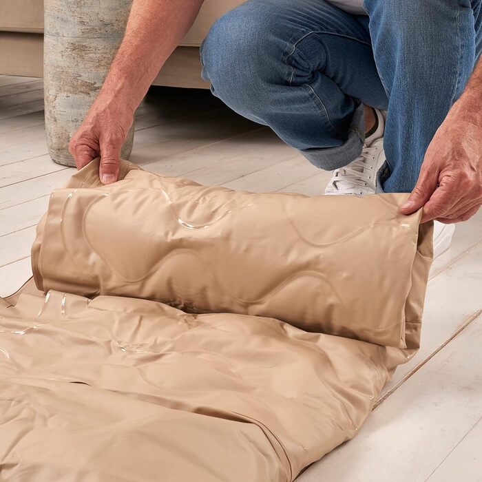 Комплект протипролежневих матраців SANICO Complete - Надувне протипролежневе ліжко з моторизованим компресором та торцевими клапанами - Накладка для полегшення пролежнів, покращена якість сну, макс. 135 кг, бежевий матрац - Комплект