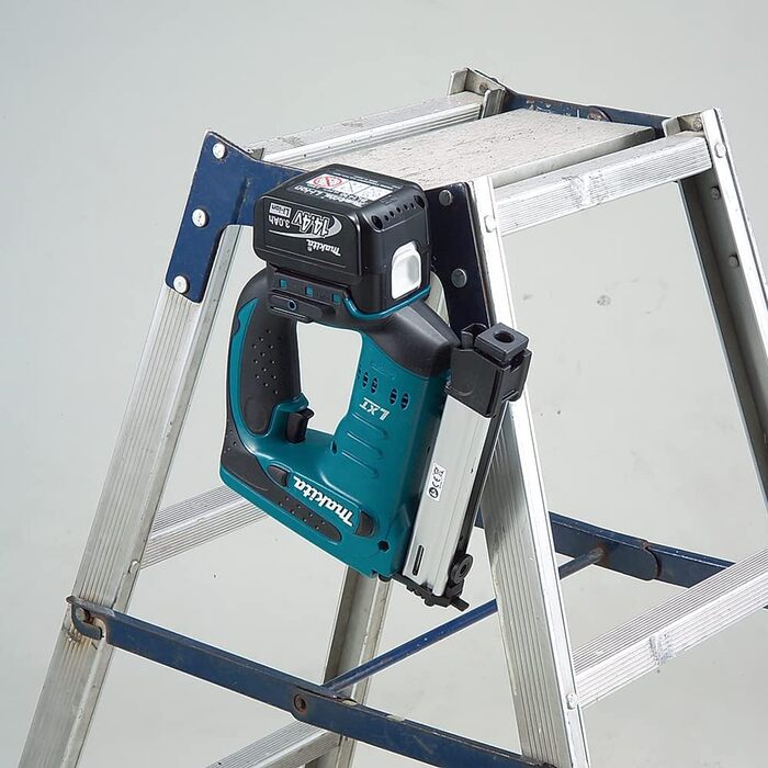 Акумуляторний шуруповерт Makita 18,0 В (без зарядного пристрою), синій, сріблястий, без акумулятора без акумулятора без акумулятор