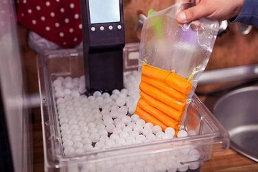 Кулінарні кульки Locisne Sous Vide без BPA 20 мм 250 куль із сітчастим сухим мішком для печей Anova Joule, приготування на водяній бані та контейнера Sous Vide