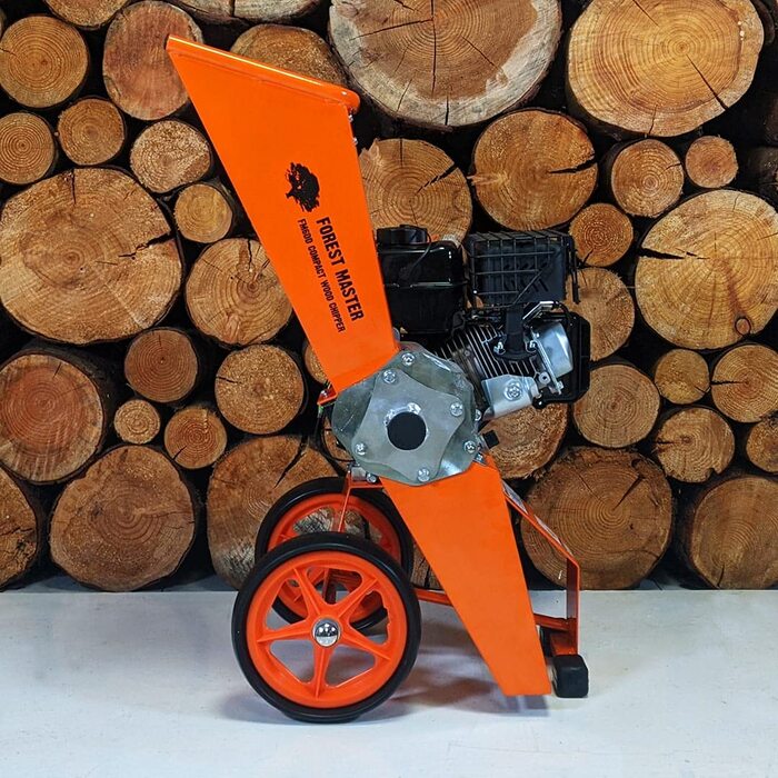 Бензиновий подрібнювач деревини Forest Master Compact FM6DD-MUL 6HP Подрібнювач Мульчувач Для всіх садових відходів, самозавантажувальний Подрібнює деревину до 50 мм