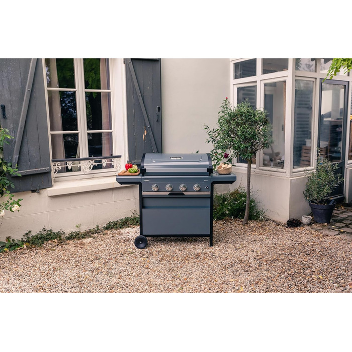 Газовий гриль Campingaz 4 Series Select L Grillset з додатковою решіткою, чохлом та набором аксесуарів, 4 сталеві пальники, термометр на кришці, система InstaClean, потужність 12 кВт