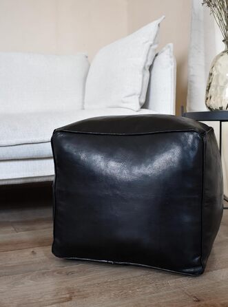 Дивіться гарний квадратний шкіряний пуф - ручної роботи - з наповненням - пуф, крісло-мішок, пуф для ніг (чорний)