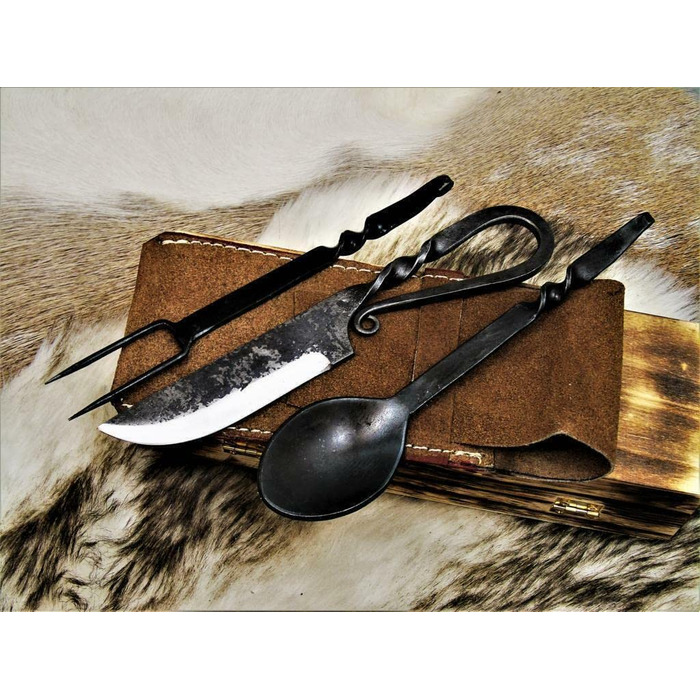 Середньовічний набір столових приборів, ковані середньовічні сталеві ножі ручної роботи 4209