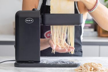 Електрична машина для пасти RGV Pasta Ora 3 насадки, 5 рівнів товщини тіста, насадки для тальйоліні 2 мм та тальйотеле 6 мм