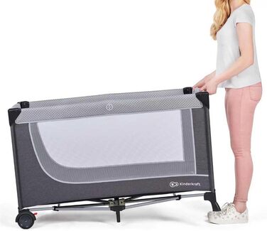 Дитяче ліжечко Kinderkraft LEODY зі спальним місцем 120 x 60 см, регульоване по висоті, з колесами, швидко та легко складається та розкладається, забезпечує циркуляцію повітря, легко транспортується з сумкою для перенесення, сірого кольору.