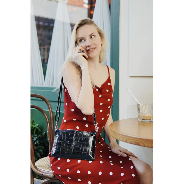 Стильна жіноча сумка-клатч на зап'ястя з натуральної шкіри Befen. Невеликий кросбоді з RFID-захистом та відділеннями для карток, чорний колір, імітація шкіри крокодила