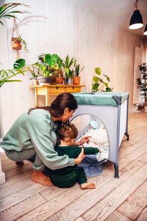 Дитяче ліжечко Momi BELOVE для дітей вагою до 15 кг, Ш65 x Д125 x В78 см (складається 21 x 23 x 80 см), дитяче ліжечко з матрацом, 2 колеса, сумка для транспортування сірого кольору