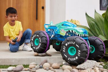 Машинка на дистанційному управлінні Hot Wheels Monster Trucks, Mega-Wrex в масштабі 16, надвелика іграшкова вантажівка на дистанці