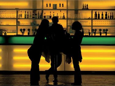 Зелена люмінесцентна лампа SYLVANIA T8, цоколь G13, 36 Вт/3140 люмен, термін служби 10000 год, лінійна форма, діаметр 26 мм, довжина 1200 мм, зелена лампа, регулювання яскравості, упаковка з