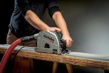 Портативна циркулярна пила Metabo KT 66 BL 1200 Вт, з безщітковим двигуном, з гальмом вибігу, тирсоуловлювачем, пила 601166500
