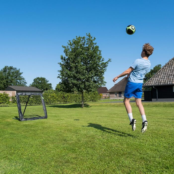 Відбійний багатофункціональний тренажер Kickback, регульований кут нахилу, легкий та портативний, багатофункціональний вкладиш 124 x 124 см