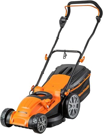 Електрична газонокосарка LawnMaster MEB1840M 1800 Вт 40 см, 6-позиційне регулювання висоти зрізу 20-70 мм, травозбірник 42 л