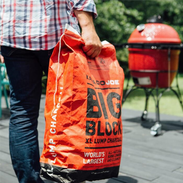Натуральне багаторазове деревне вугілля Kamado Joe XL (9.1 кг) для барбекю, копчення та гриля, тривалість горіння до 18 годин, чорне