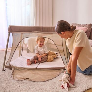 Дорожнє ліжечко/манеж Lionelo Alice 3-в-1 для дітей вагою від 0 до 15 кг, з поролоновим матрацом, 2 налаштування висоти, складне, компактне, легке, з боковим входом та бежевою дорожньою сумкою