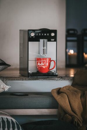 Повністю автоматична кавомашина з функцією улюбленої кави, кавомашина з кавомолкою і 5-ступінчастим регульованим помелом, для кави і еспресо, повністю автоматична кавоварка сріблястого/чорного срібла