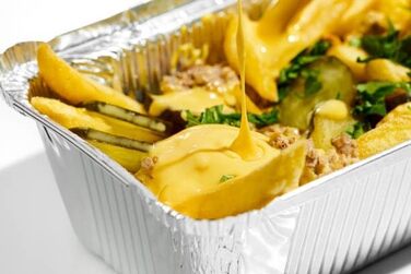 Алюмінієвих лотків, 1400 мл, одноразові лотки з кришками для транспортування, заморожування та приготування їжі, 100