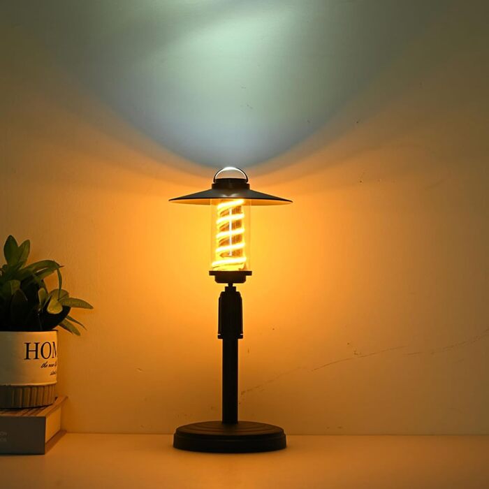 Інноваційний акумуляторний світлодіодний ліхтар з регульованими налаштуваннями світла та текстурою, підходить для різних видів зовнішніх зон.